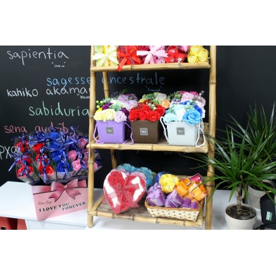 TENAZA LLAVE ALICATE Y LLAVE EN UNA SOLA HERRAMIENTA RECUBIERTOS DE PLÁSTICO CROMADO 300 MM 8603300 KNIPEX